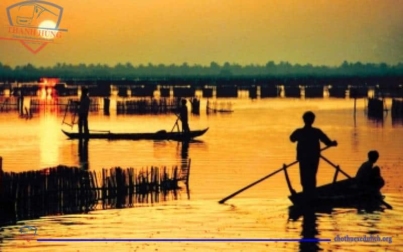 Thuê xe đi du lịch Cà Mau