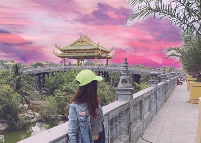 Tìm hiểu giá thuê xe và giá vé vào cổng Đại Nam bao nhiêu Tìm hiểu giá thuê xe và giá vé vào cổng Đại Nam bao nhiêu