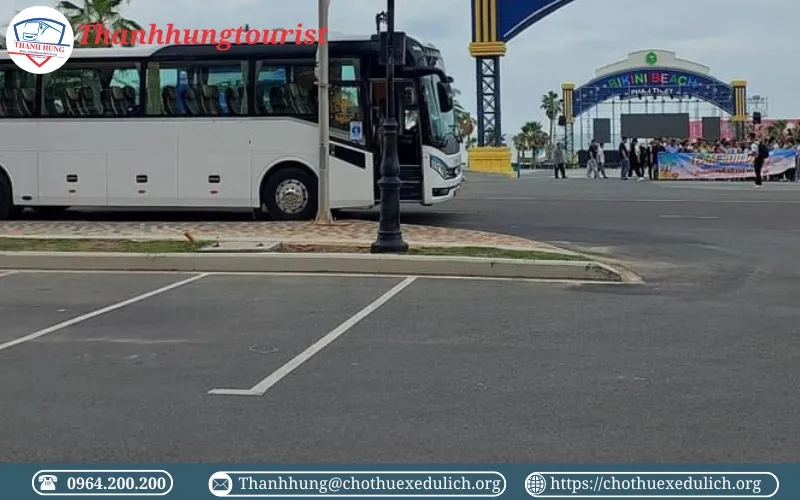 Thuê xe 45 chỗ đi Mũi Né