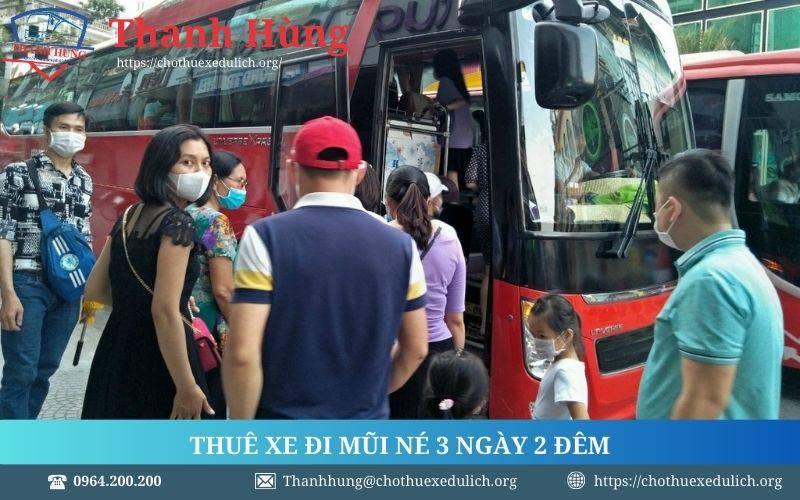 Thuê xe 45 chỗ đi Mũi Né
