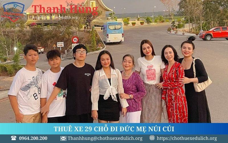 thuê xe 29 chỗ đi Đức Mẹ Núi Cúi