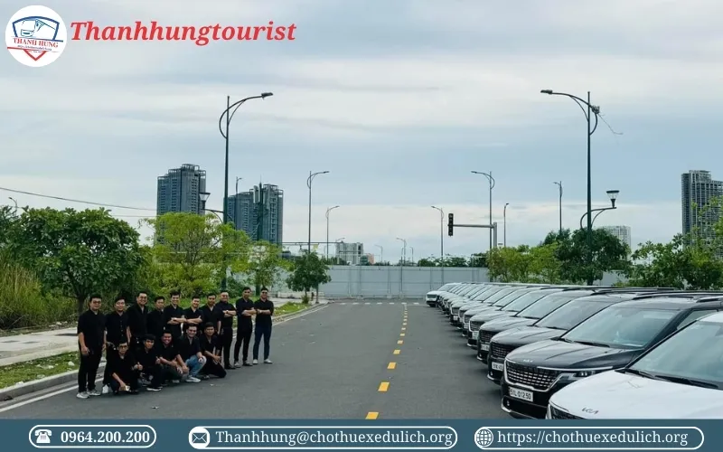 Cho thuê xe đưa đón nhân viên tài xế chuyên nghiệp